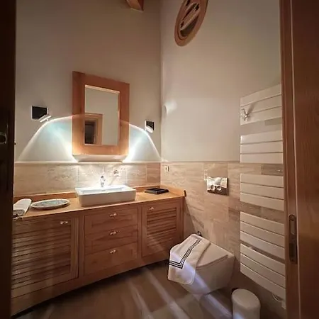 Villa Ardic *